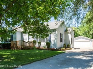 1325 Rittenhouse St, Des Moines, IA 50315