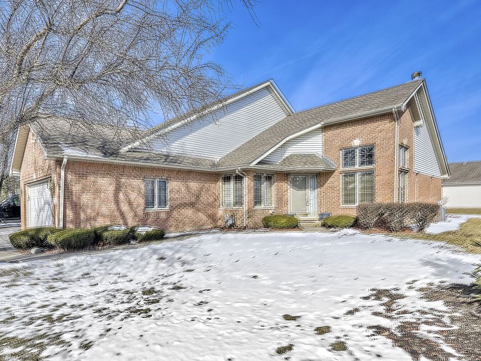 1st image of 6700 Pond View Dr