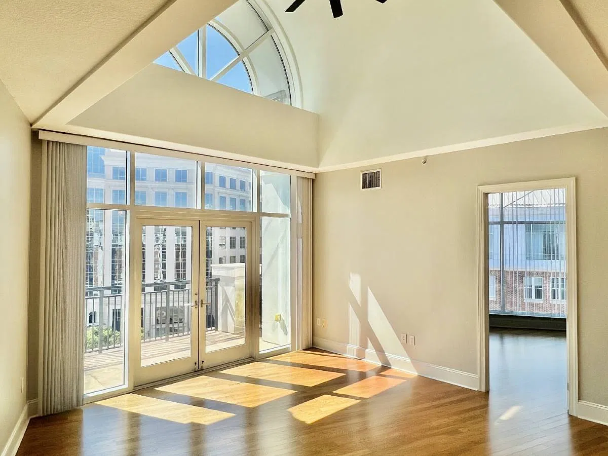 4625 Piedmont Row Dr #706 in Charlotte, NC 28210 — Photo 1