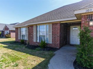 3001 Kings Dr, Springdale, AR 72764