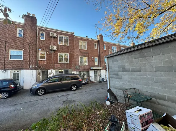 5849 206th Street, Bayside, NY 11364