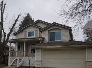 1323 Coventry Ave, Clovis, CA 93611