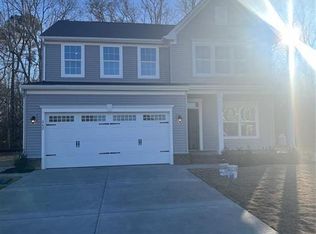862 General Pickett Dr, Suffolk, VA 23434