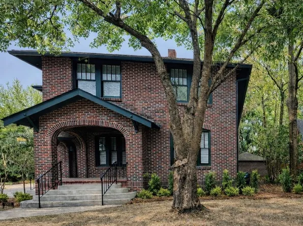 1310 N Barcelona St, Pensacola, FL 32501