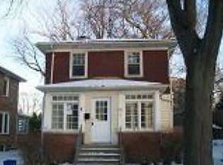 1117 Palmer Pl, Waukegan, IL 60085