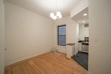 Rented by Jonathan Wachtel, LREB