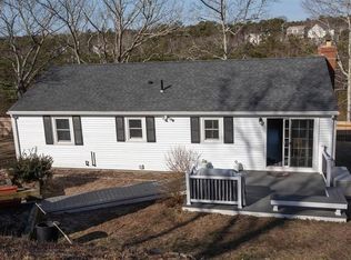 16 Ellisville Dr, Plymouth, MA 02360
