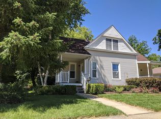 700 N Linden St, Normal, IL 61761