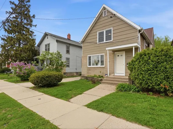 2027 E Washington Avenue, Madison, WI 53704