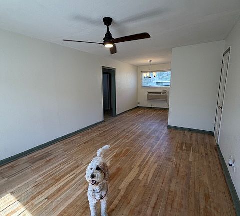 3rd image of 323 Natalen Ave