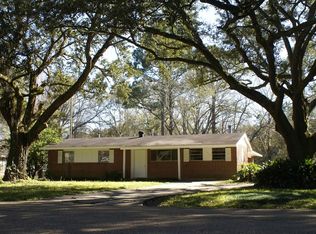 7040 Ruston Dr, Baker, LA 70714