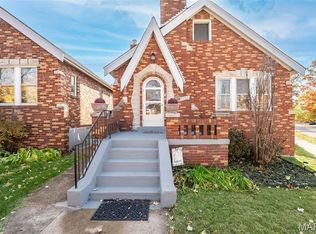 5458 Murdoch Ave, Saint Louis, MO