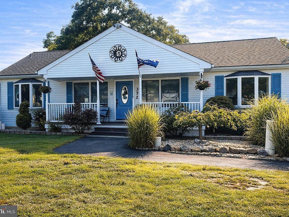 1st image of 372 Nautilus Dr