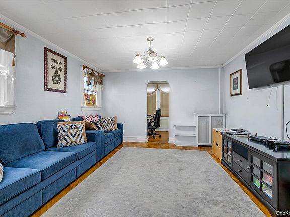 3rd image of 90-34 190th Street