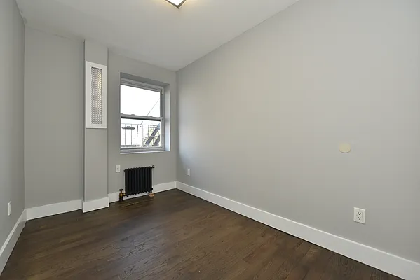 Rented by Spire Group | media 12