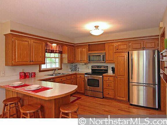 2nd image of 5109 W 105th Street