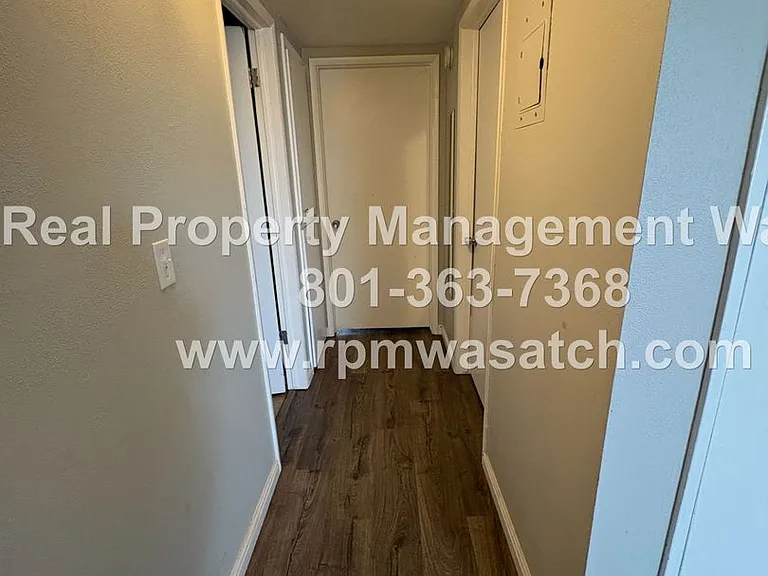 438 N Center St #309 — Photo 6