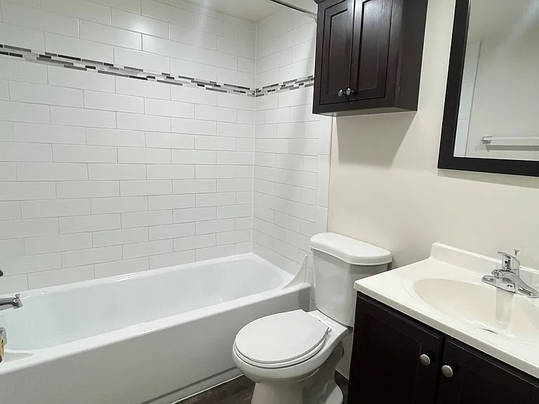 Pennswood Apartments and Townhomes — Photo 8