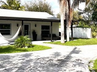 71 NW 158th St, Miami, FL 33169