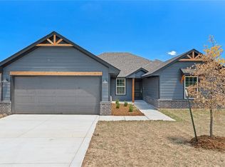4661 Lincoln Lndg, Harrah, OK 73045