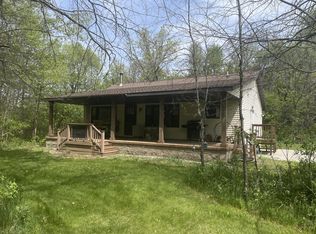 W8665 Thornapple Ln, Crivitz, WI 54114