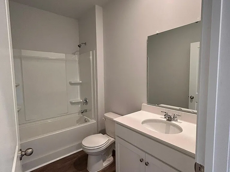 477 Lake Ridge Blvd — Photo 25