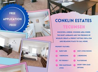 1086 E Chicago Blvd APT 1, Tecumseh, MI 49286