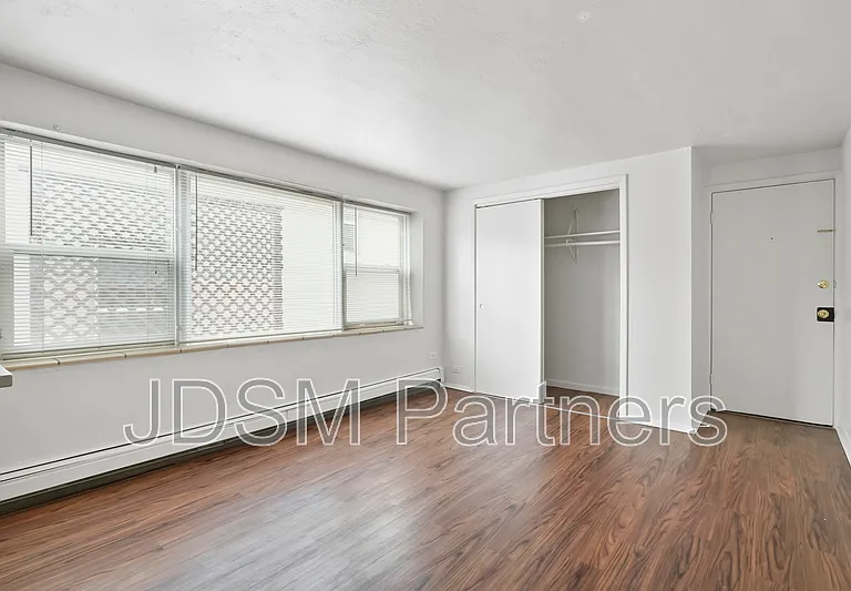 80 S Washington St #4 — Photo 1