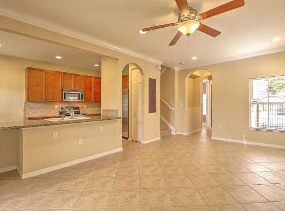 4th image of 156 Lake Monterey Cir