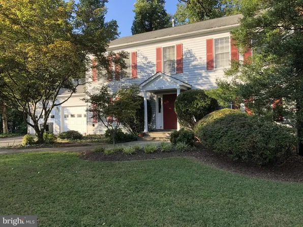 17413 Rio Dulce Ct, Olney, MD 20832