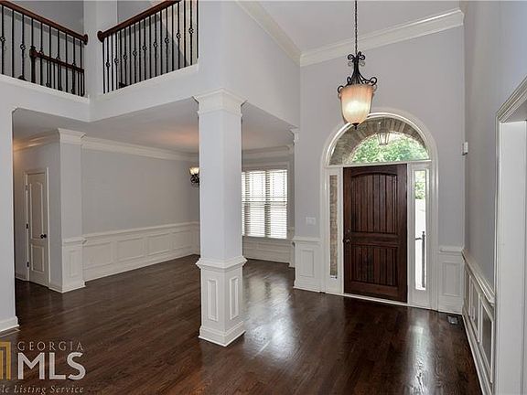 4th image of 7087 Valley Forge Dr