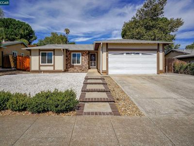 2216 Concord Dr, Pittsburg, CA, 94565