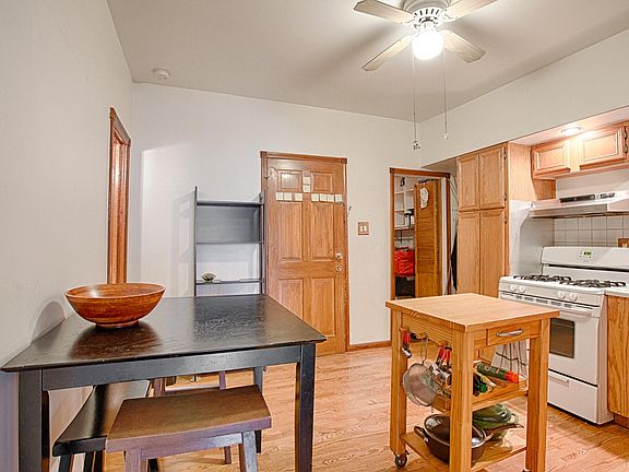 5th image of 1542 W Thomas St APT 1F