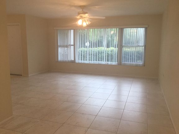3rd image of 3765 Gatewood Dr