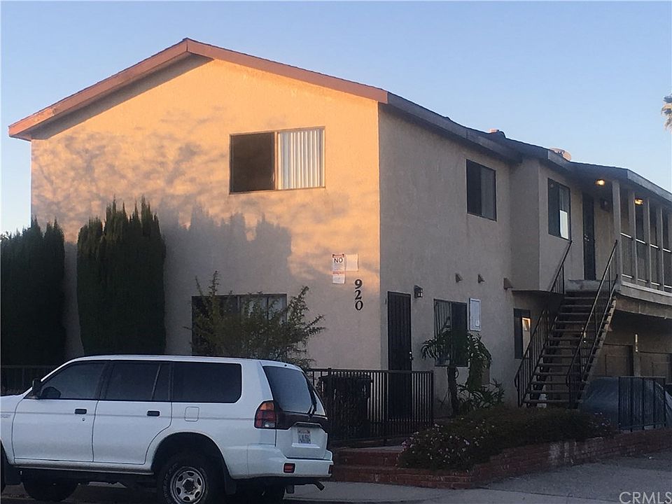 1st image of 920 W Summerland Ave