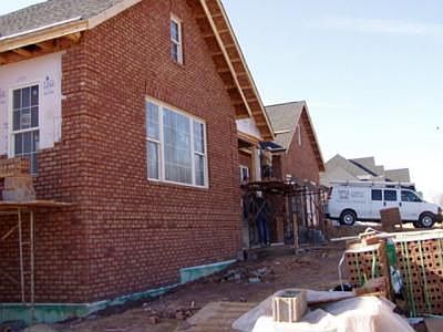 5th image of 585 Claremont Ave