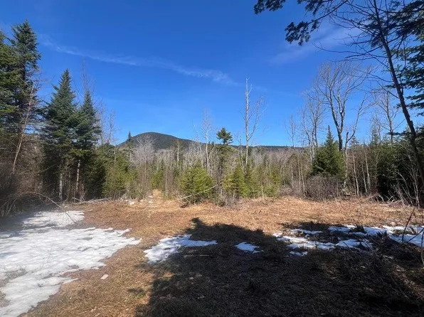 36 Chimney Rock Road, Temple, ME 04984