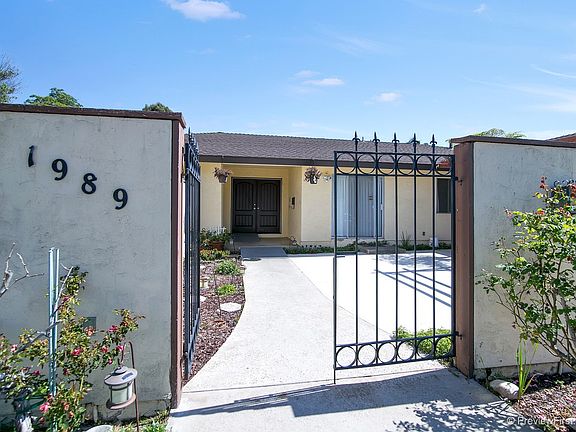 2nd image of 1989 Woodglen Way