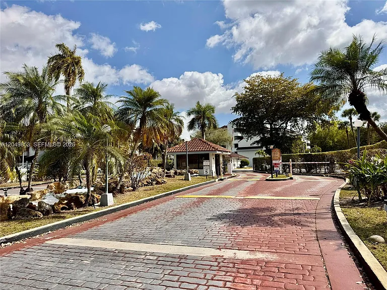 8215 SW 152nd Ave #G-304 — Photo 53