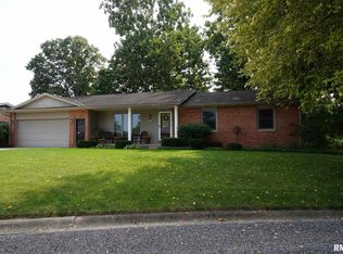 26 Northmoor Ct, Morton, IL