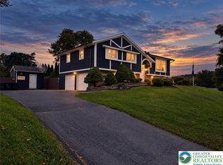 2930 Oakland Rd, Bethlehem, PA 18017