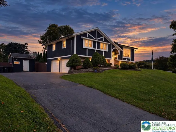 2930 Oakland Rd, Bethlehem, PA 18017
