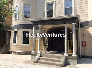 268 Washington Ave APT 12, Chelsea, MA 02150