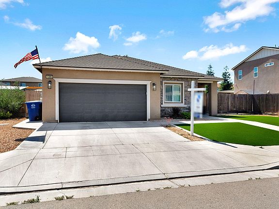 3rd image of 1386 Shoreside Drive