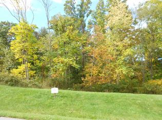 8411 Poplar Springs Ln, Roanoke, VA 24018