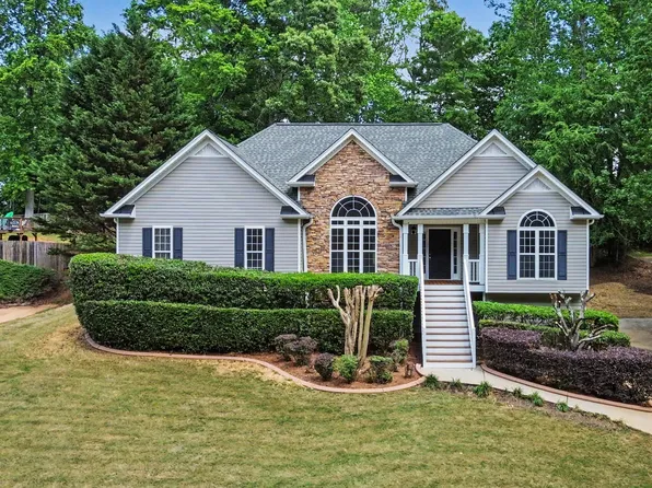 222 Riverstone Dr, Hiram, GA 30141