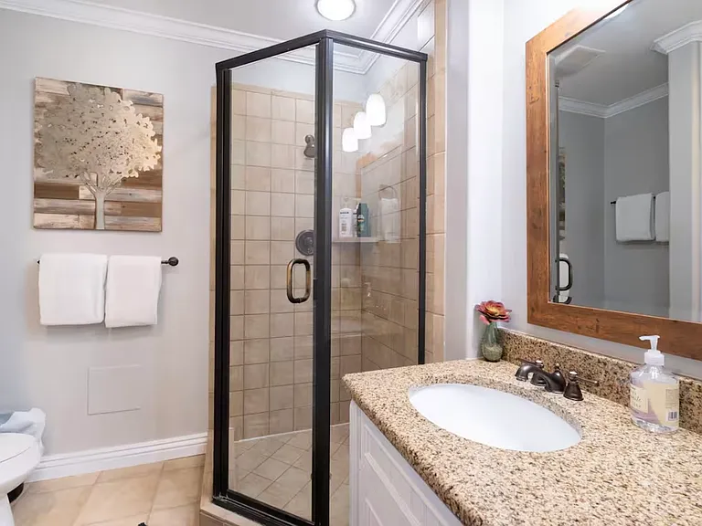 2245 Sidewinder Dr #517 — Photo 2