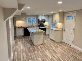 9527 Fingerboard Rd, Ijamsville, MD 21754