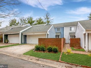 20742 Highland Hall Dr, Montgomery Village, MD 20886
