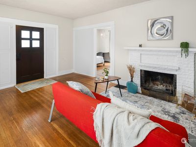 4706 8th Avenue NE, Seattle, WA, 98105
